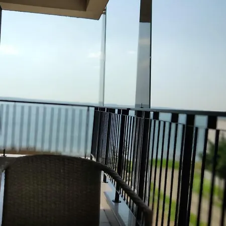 Mamaia Velier Residence Lake Ali *