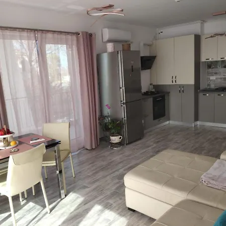 Mamaia Velier Residence Lake Ali * Mamaia